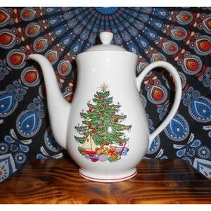 Cuthbertson American Christmas Tree Coffee Tea Pot Red Rim W/ Lid VTG 9"